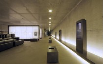 天津美術(shù)館展覽廳（四層展覽廳的展柜、展臺(tái)）